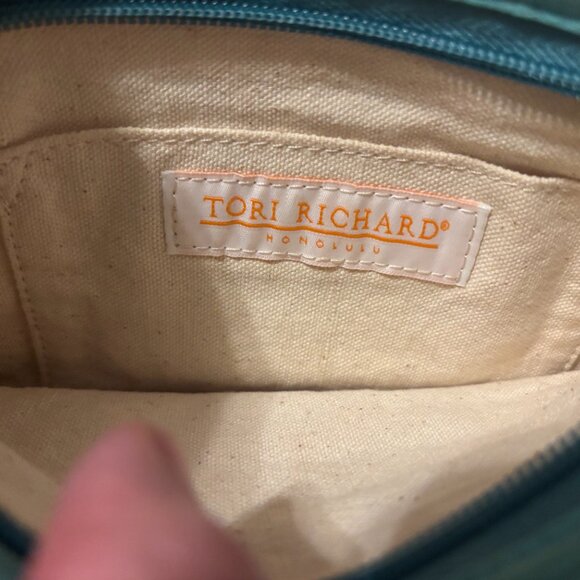 Tori Richard Wristlet - Picture 2 of 7